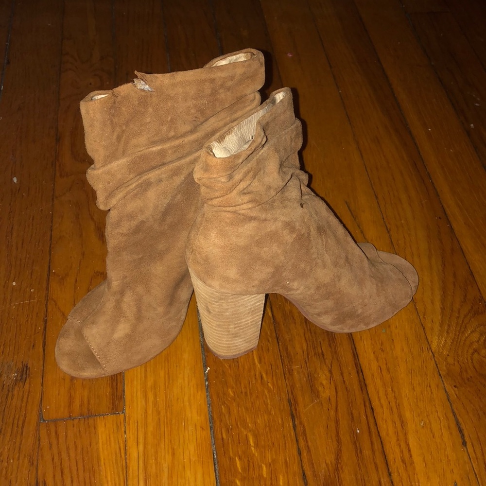 Chinese Laundry shoes